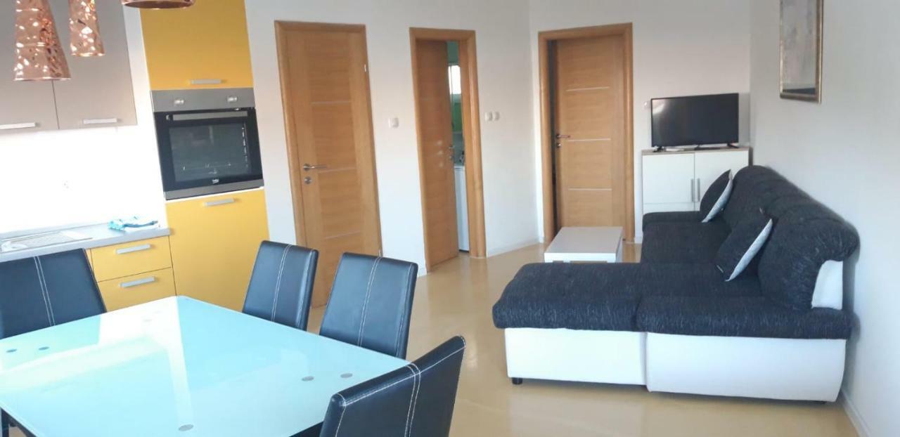 Apartment Mare - Pag Паг Екстер'єр фото