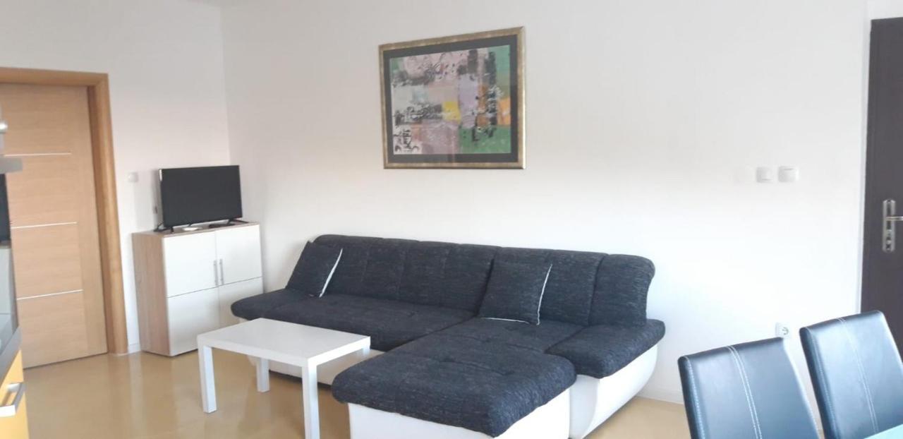 Apartment Mare - Pag Паг Екстер'єр фото